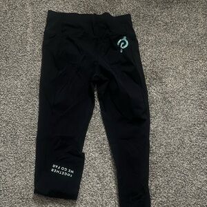 Peloton 7/8 length workout pants size xl